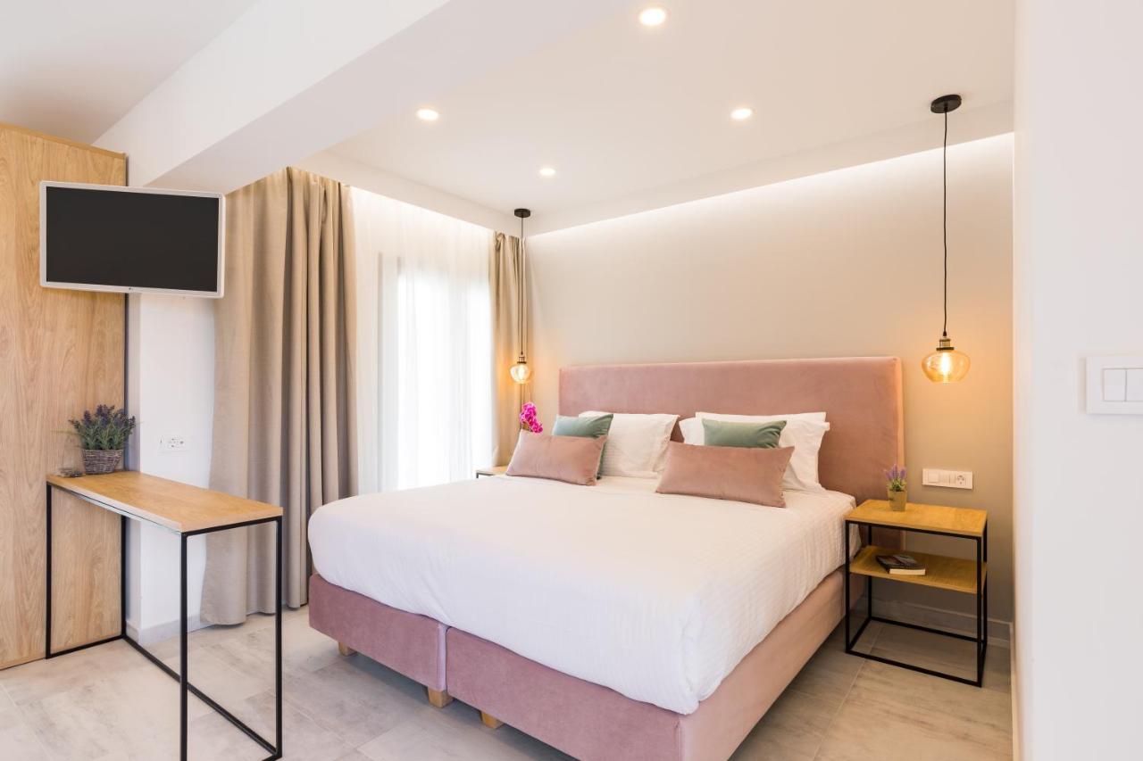 V Luxury Suites Kanálion Exterior photo
