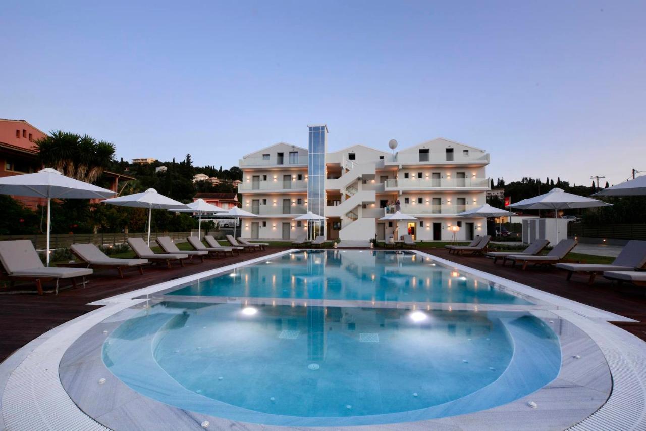 V Luxury Suites Kanálion Exterior photo
