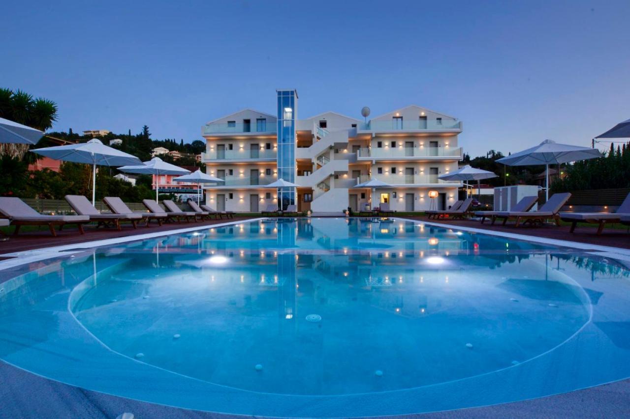 V Luxury Suites Kanálion Exterior photo