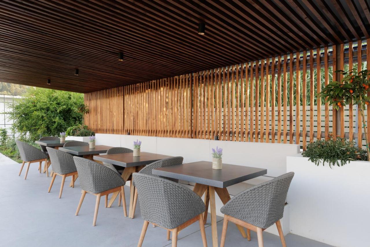 V Luxury Suites Kanálion Exterior photo