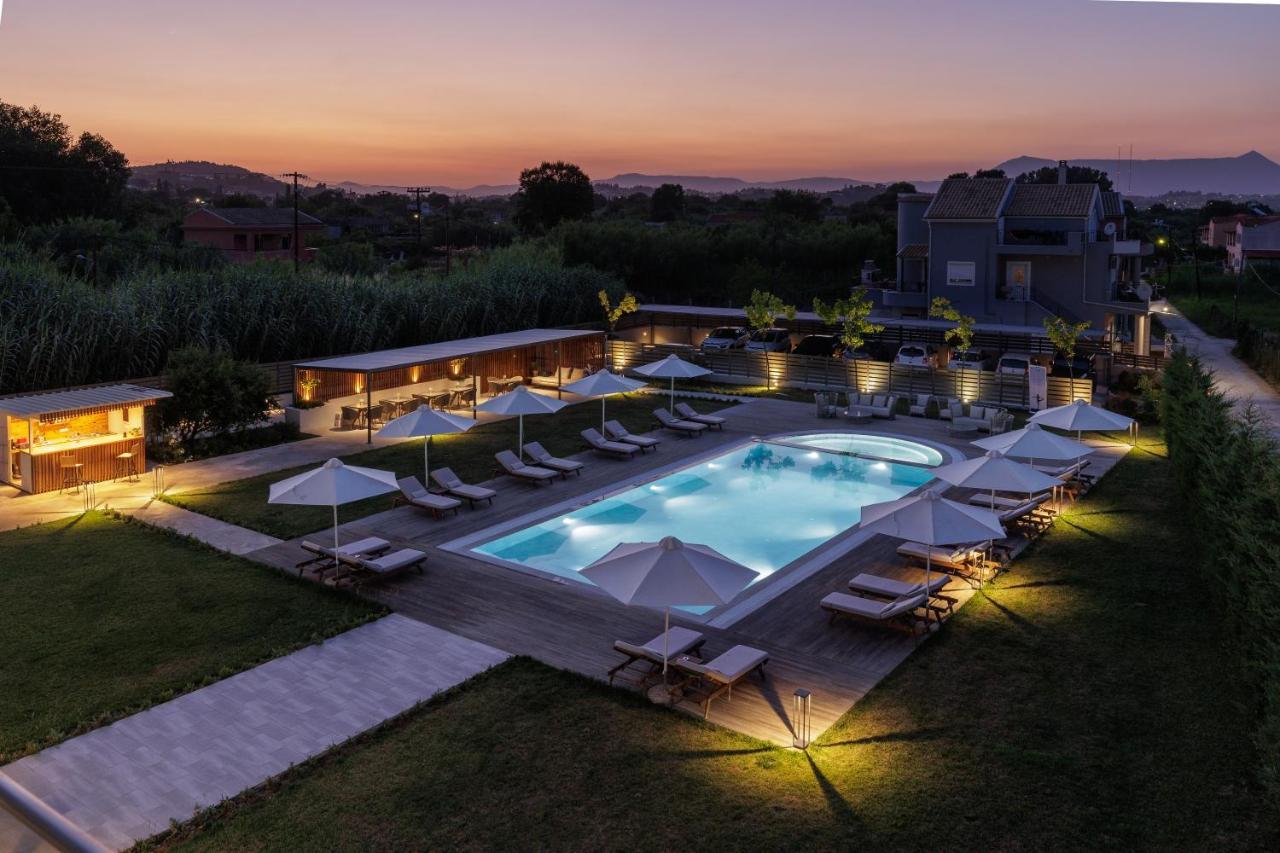 V Luxury Suites Kanálion Exterior photo